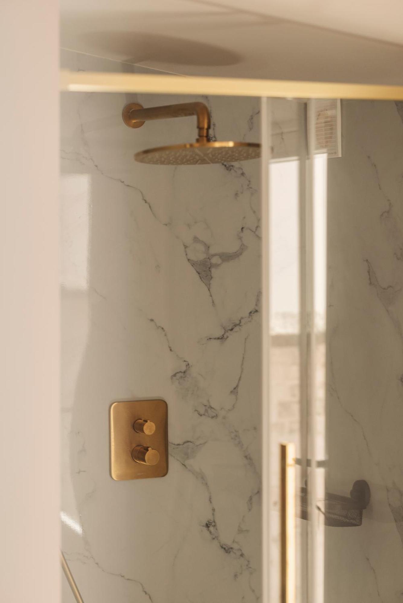Zurenborg Suites Antwerpen Exteriör bild